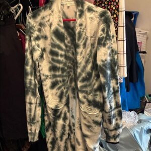 Pink Martini Tie-Dye Blazer 10% cashmere⭐️